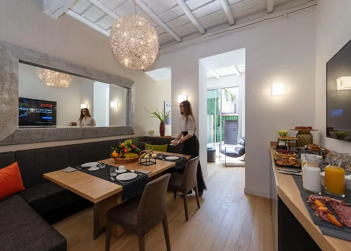 Laurina 33 Hotel 4*