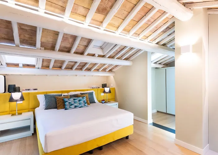 Laurina 33 Hotel